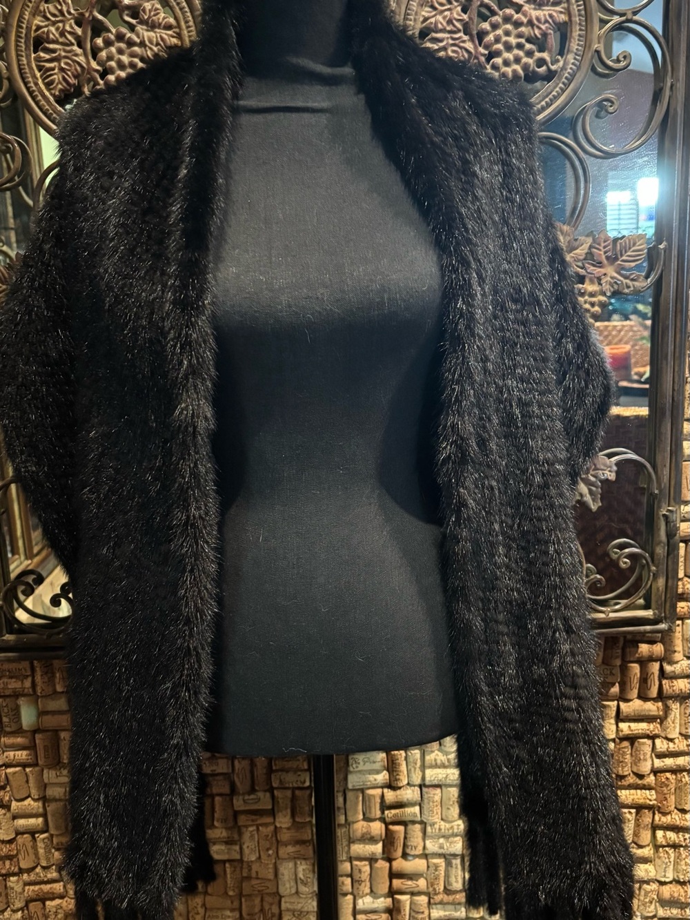 Like New Gorgeous Lustrous Knitted Sable Mink Shawl w Pockets & Fringe 78-80”